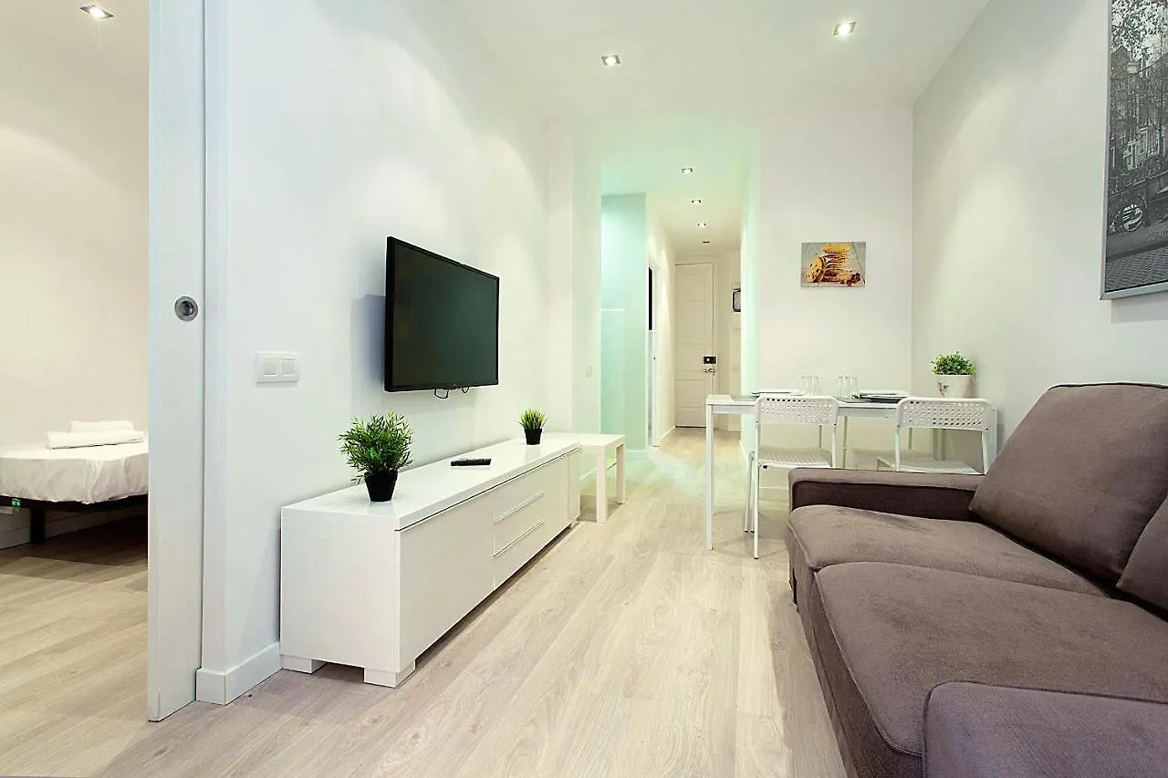 Mab2 - Mab2 - Apt At Street Level With Private Terrace برشلونة