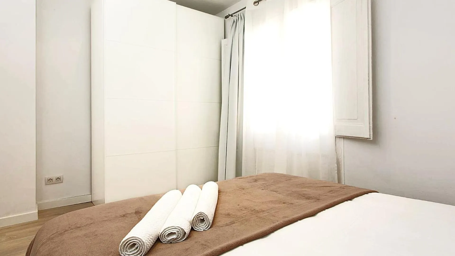 Mab2 - Mab2 - Apt At Street Level With Private Terrace شقة برشلونة